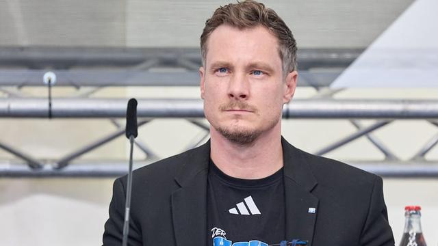 世界杯安装包-前汉堡主席扬森：沃尔特马德比赛被嘘，就是典型的德国式反应