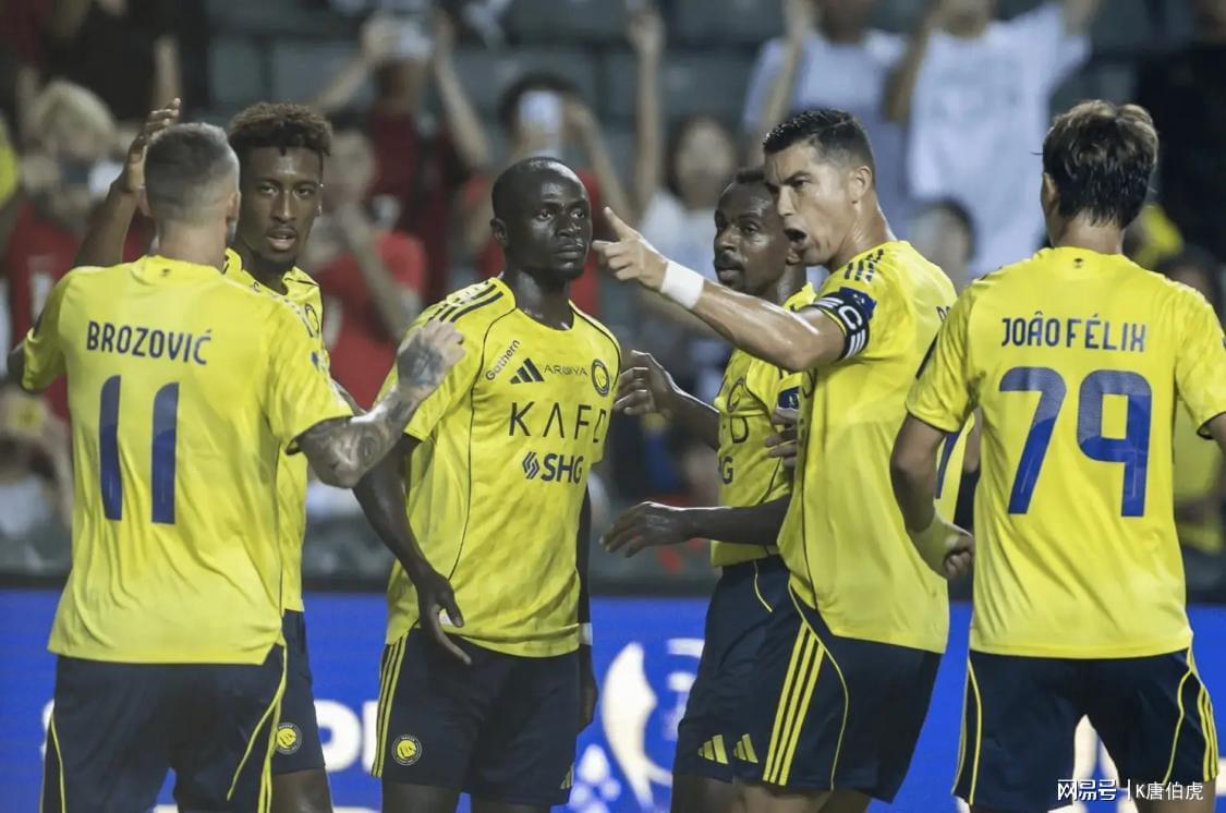 C罗本可赚足金钱后就转身离开，但太过于较真的性格让他陷入指责