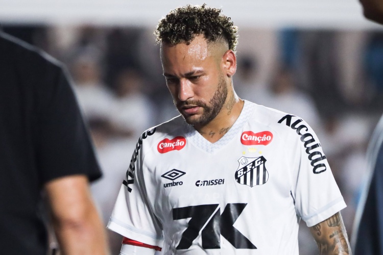 记者：内马尔将接受检查以确定是否出征南美杯，球员大概率休息